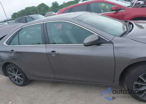 2016 Toyota Camry Xse V6 z USA, uszkodzony, nr VIN 4T1BK1FK1GU570153